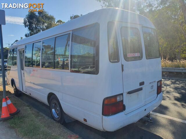 2001 TOYOTA COASTER   BUS