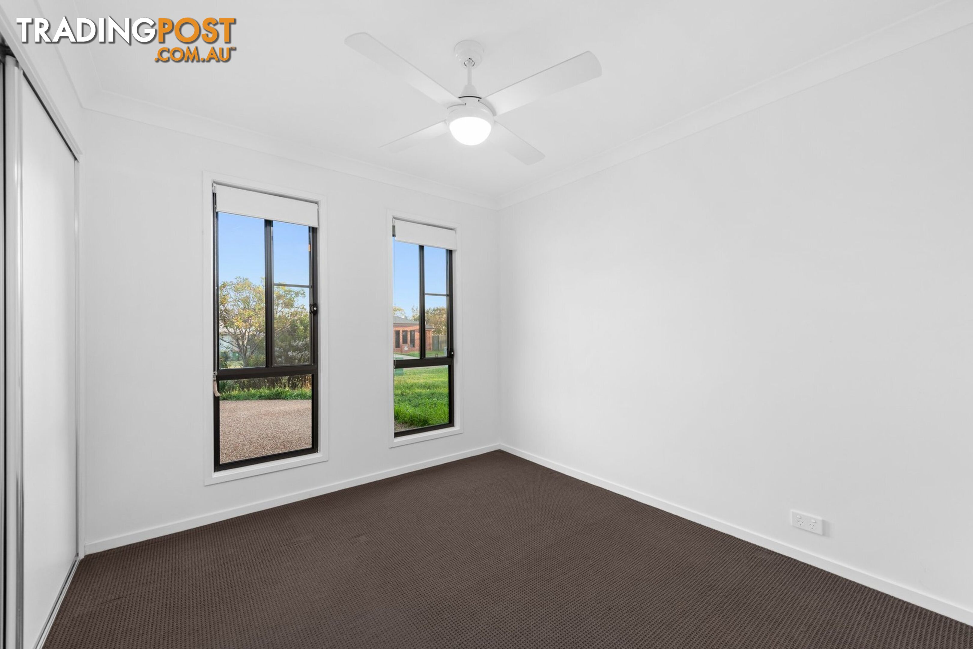 1/83 Sanctuary Drive CRANLEY QLD 4350