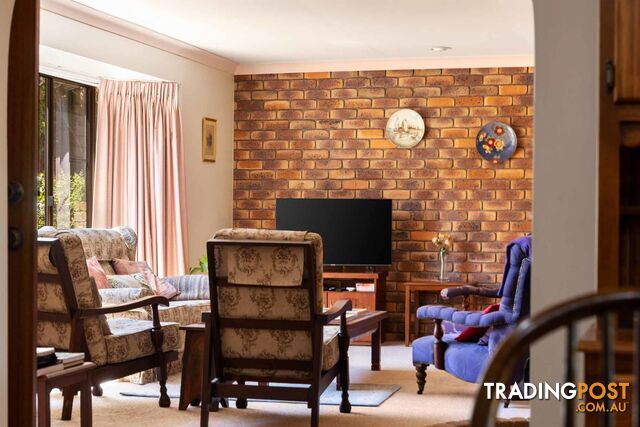24A Jellicoe Street MOUNT LOFTY QLD 4350 - photo 5 of 19