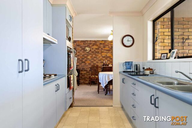 24A Jellicoe Street MOUNT LOFTY QLD 4350 - photo 3 of 19