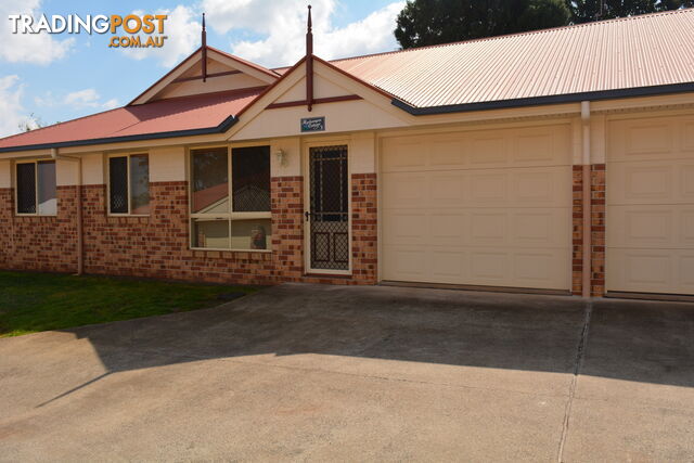 3/4a Wyndham Street NORTH TOOWOOMBA QLD 4350