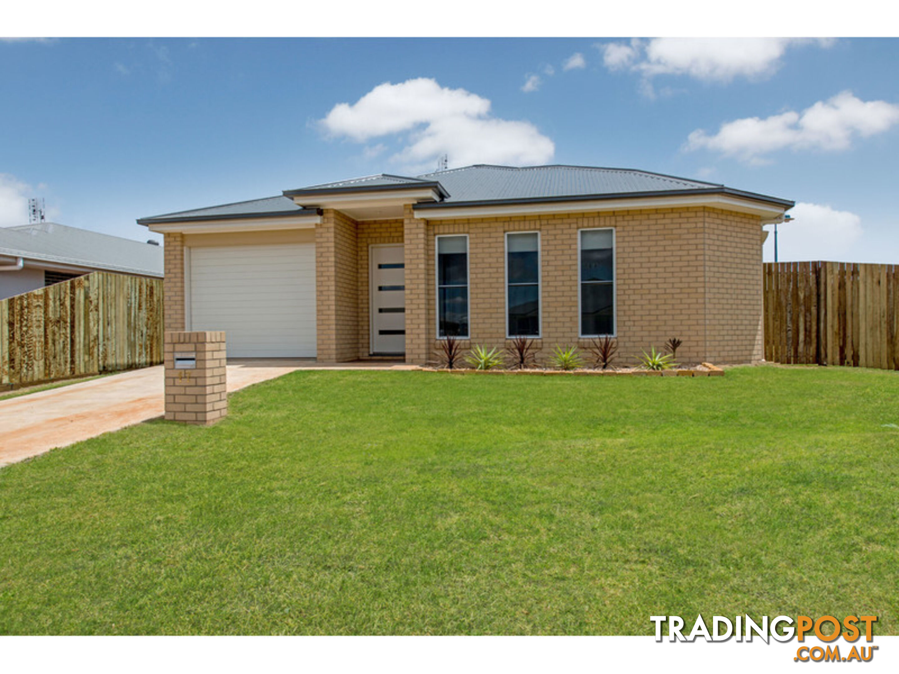 17 Farrer Street CRANLEY QLD 4350