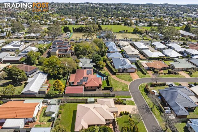 26 Sweetapple Crescent CENTENARY HEIGHTS QLD 4350