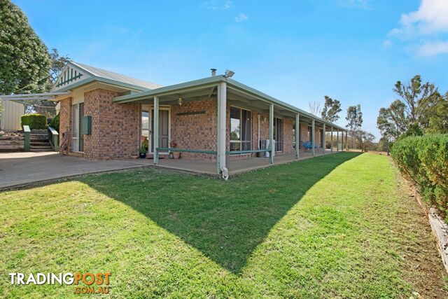 13 Kurrajong Court MERINGANDAN WEST QLD 4352