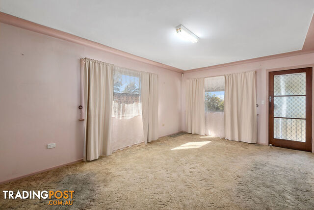 51 Alford Street MOUNT LOFTY QLD 4350