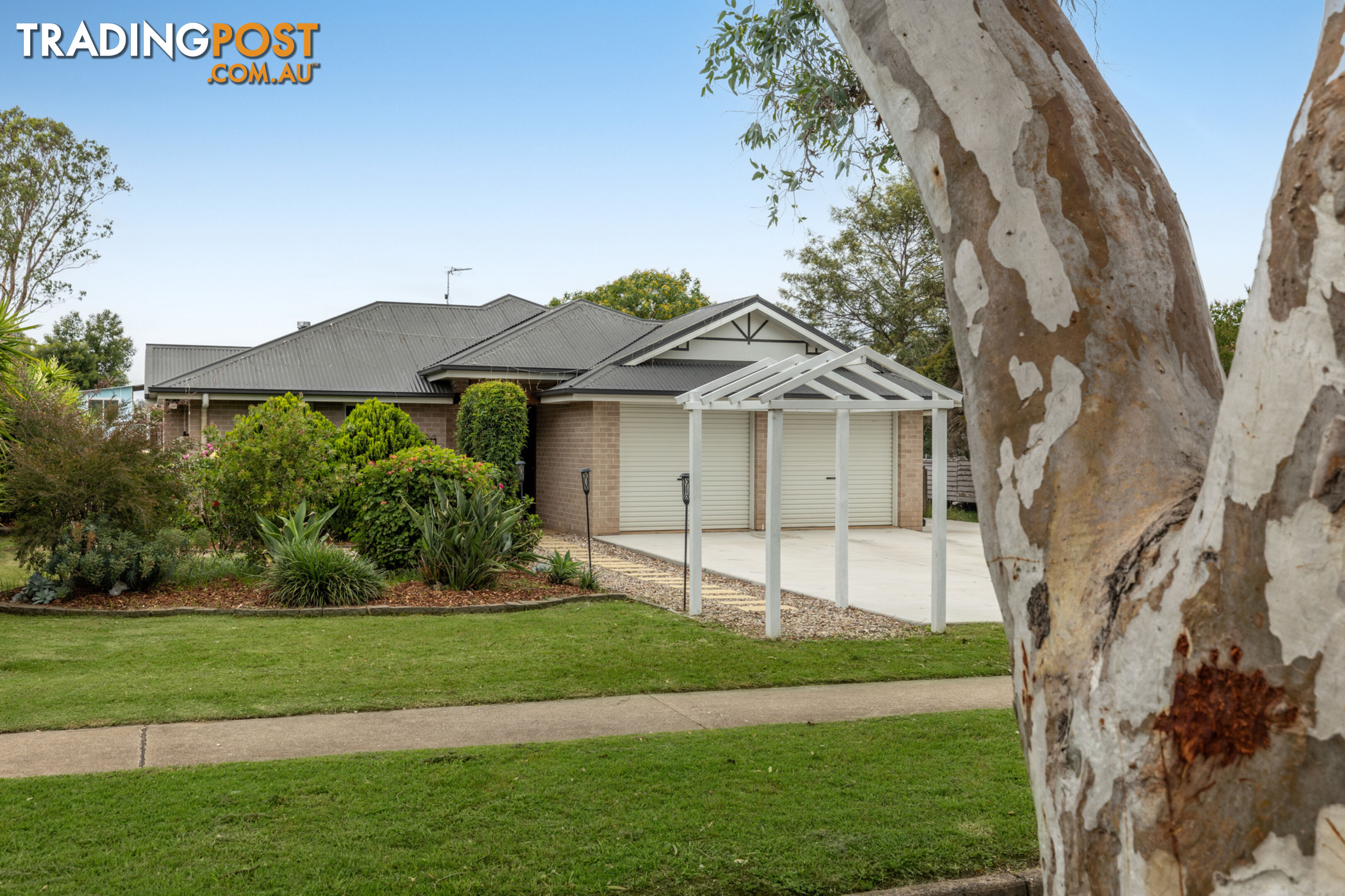 31 Eton Street CAMBOOYA QLD 4358