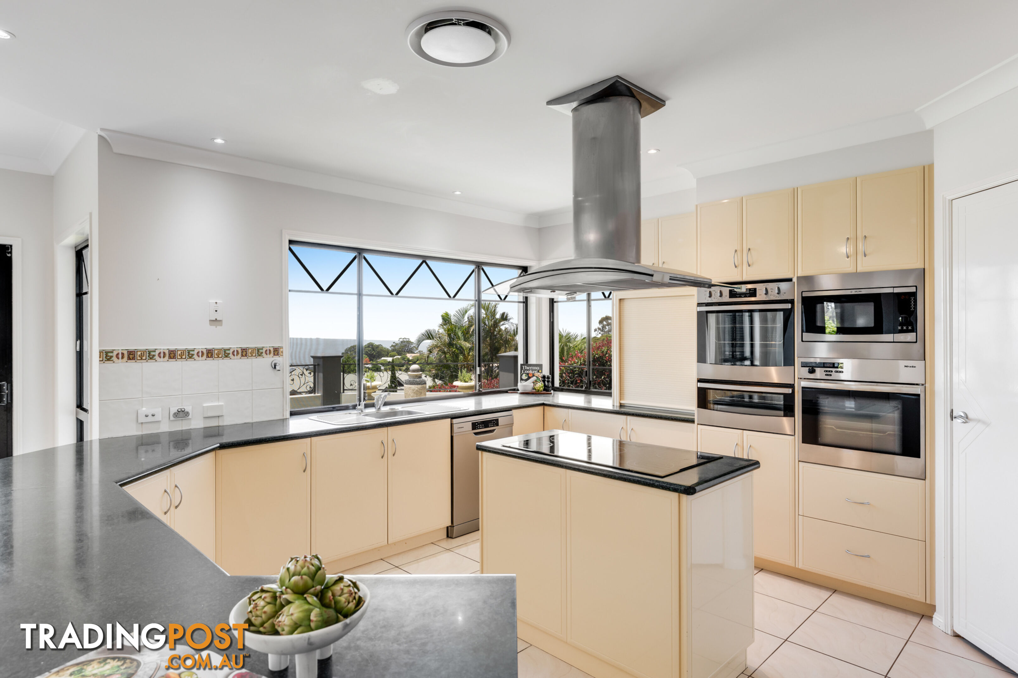 43 Windemere Terrace MOUNT LOFTY QLD 4350