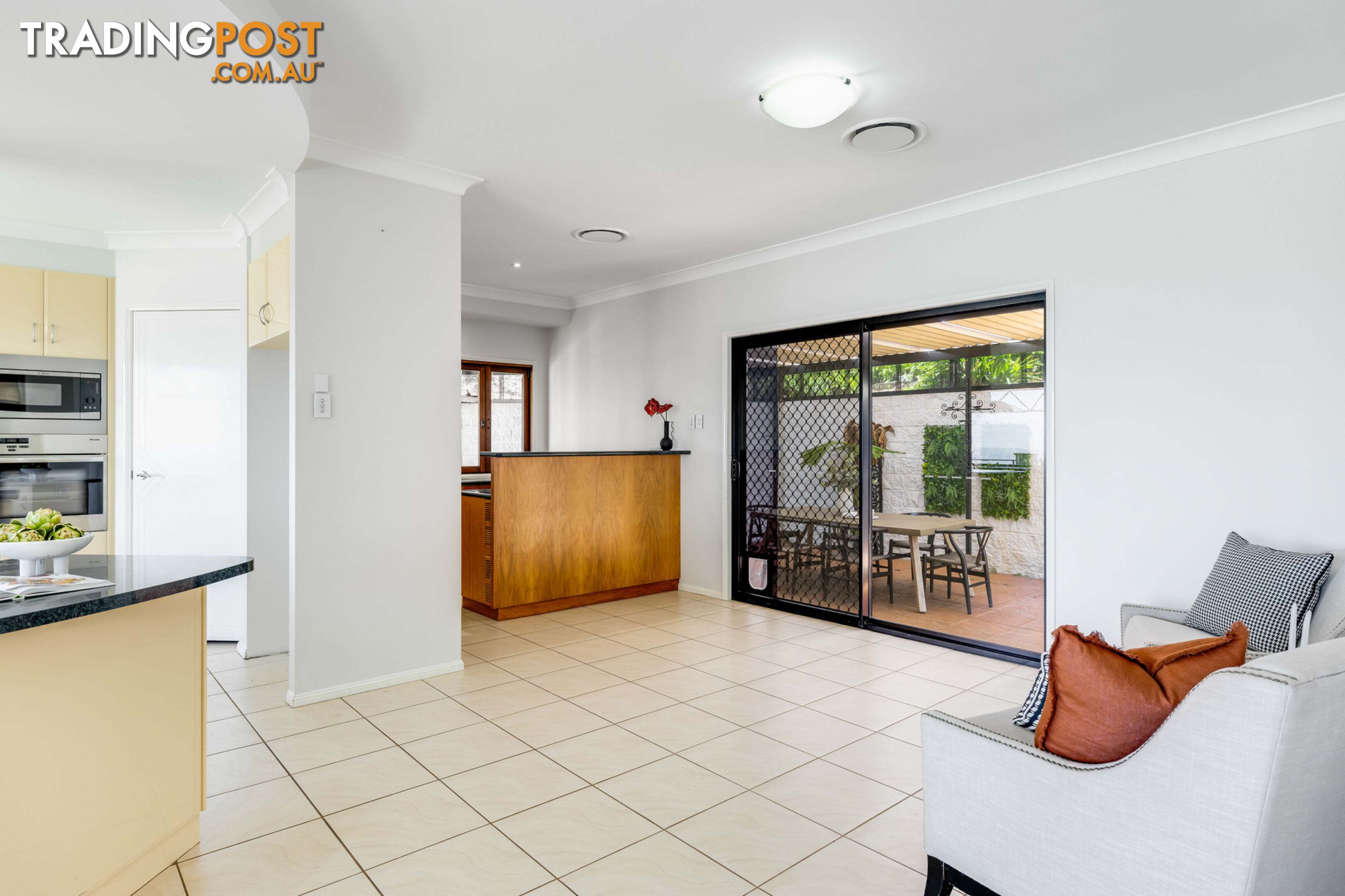 43 Windemere Terrace MOUNT LOFTY QLD 4350