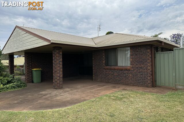 1/13 Sapphire Court KEARNEYS SPRING QLD 4350