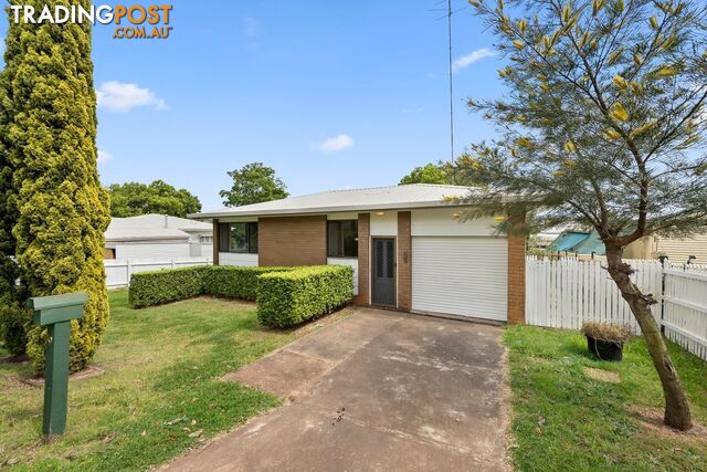 89 Ruthven Street HARLAXTON QLD 4350