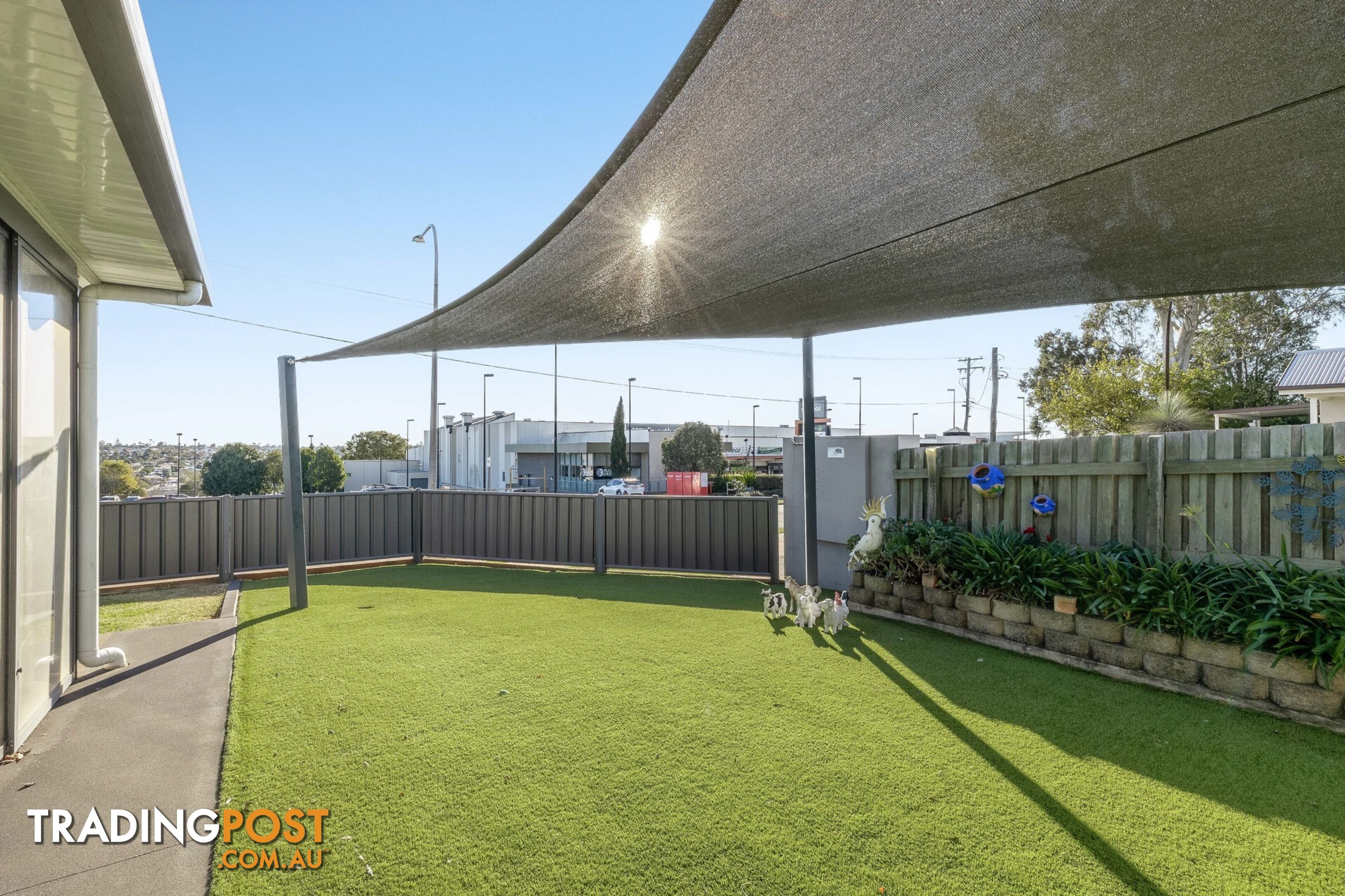 15 Argus Court MIDDLE RIDGE QLD 4350