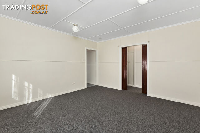 4 Murray Street NORTH TOOWOOMBA QLD 4350