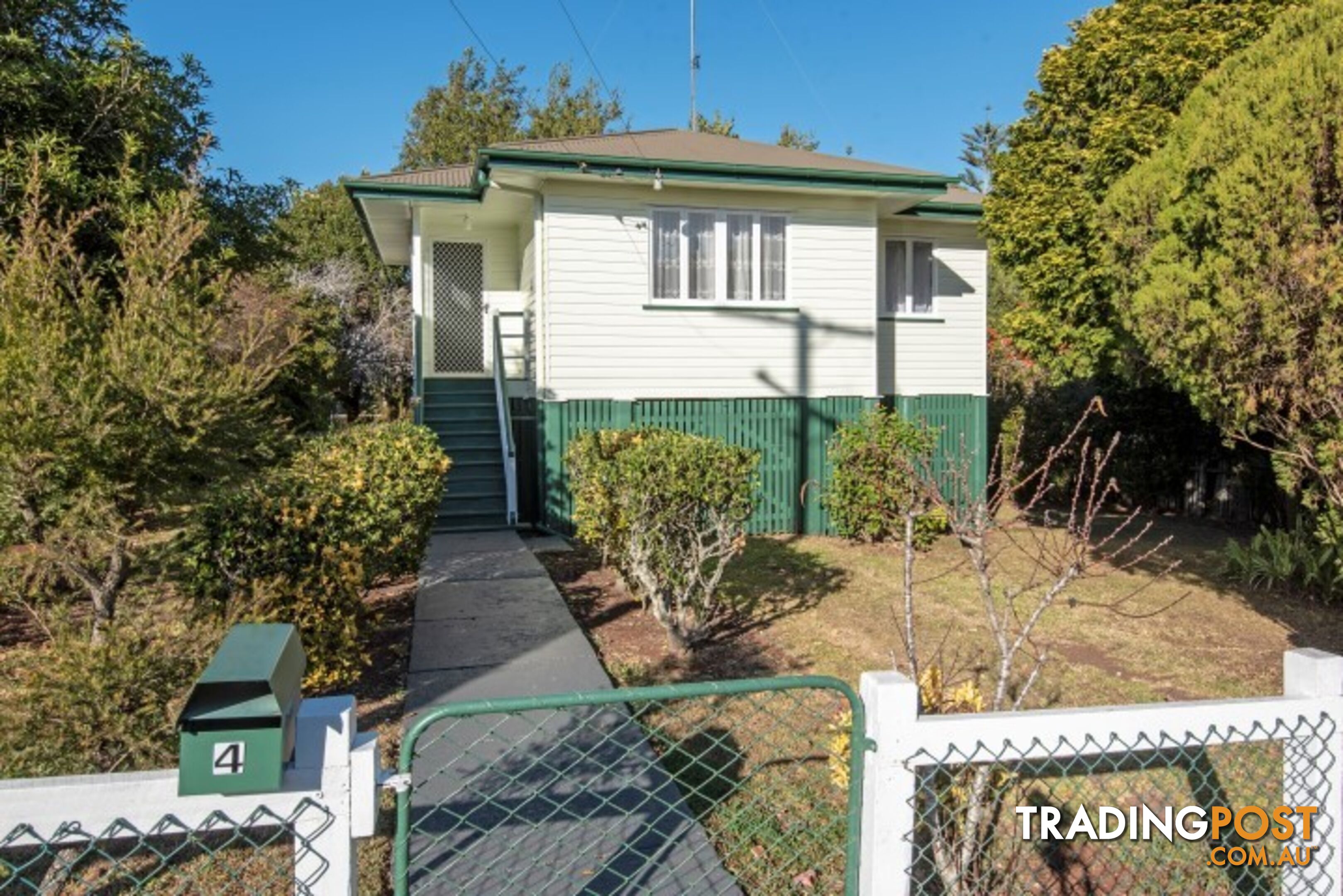 4 Murray Street NORTH TOOWOOMBA QLD 4350