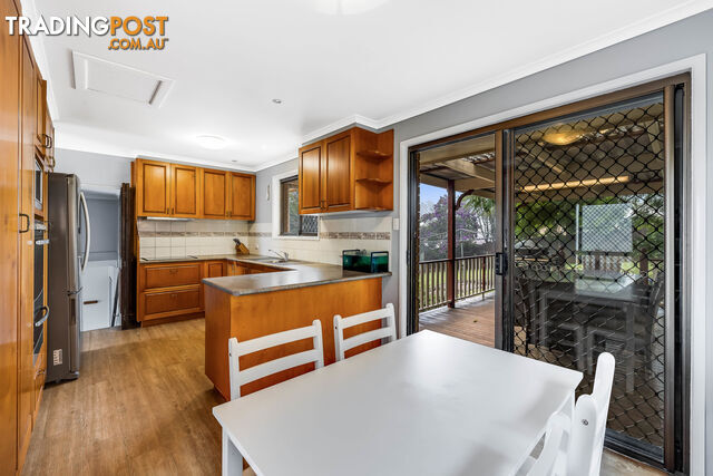 11 Irving Court HARLAXTON QLD 4350