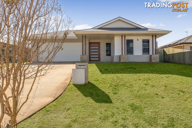 10 MacGregor Avenue HIGHFIELDS QLD 4352