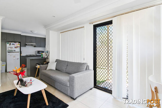 1 & 2/15 Lexi Street GLENVALE QLD 4350