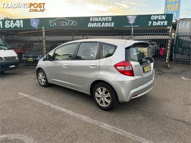 2013 HONDA JAZZ VIBE GE MY12 HATCH