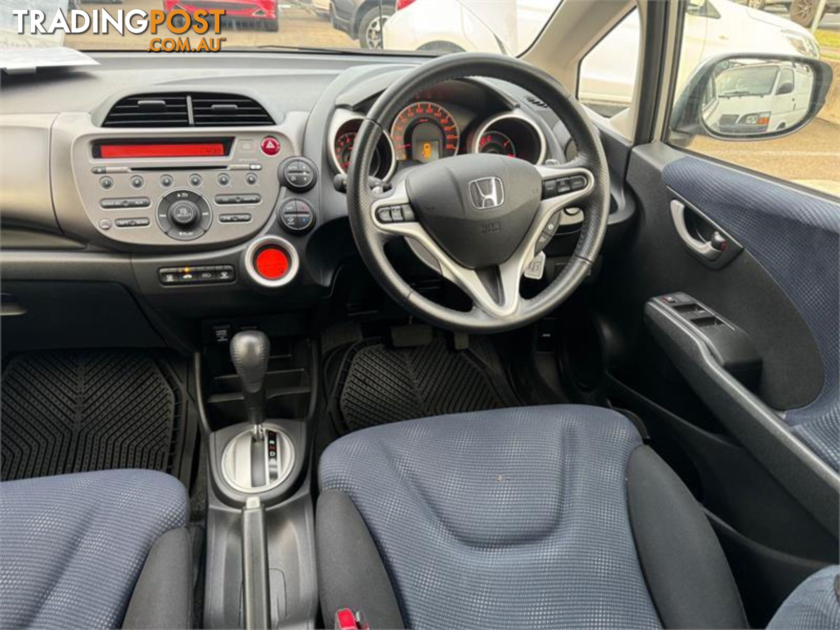 2013 HONDA JAZZ VIBE GE MY12 HATCH