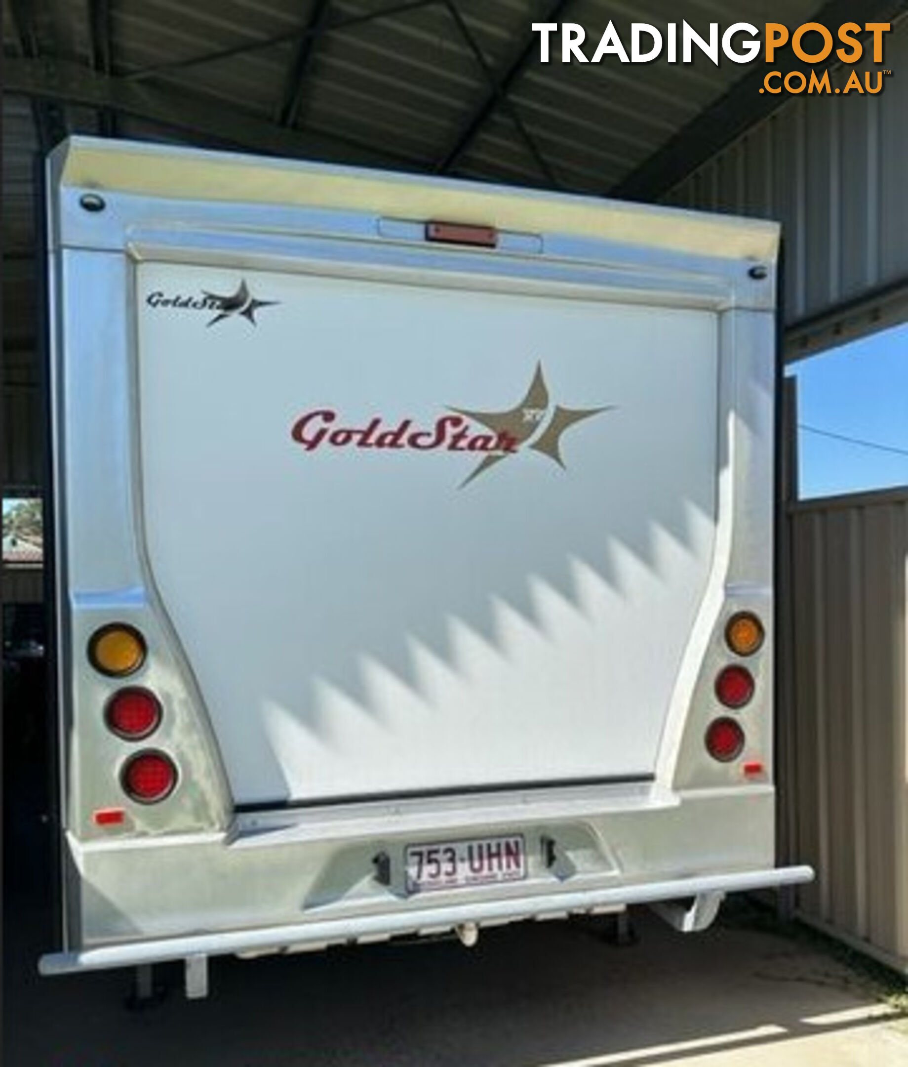 2018 Goldstar RV 17