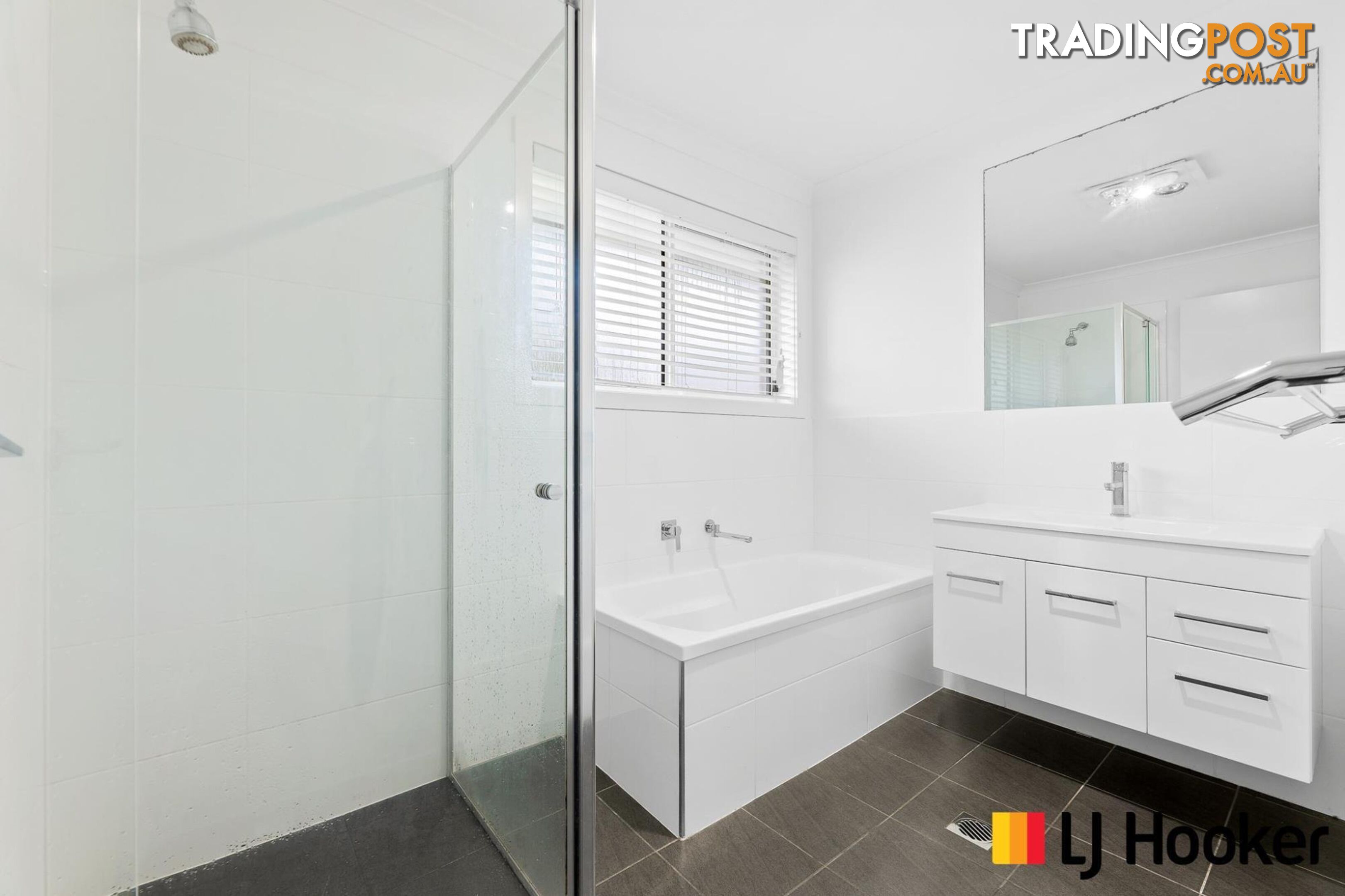 2 Escape Place MALUA BAY NSW 2536