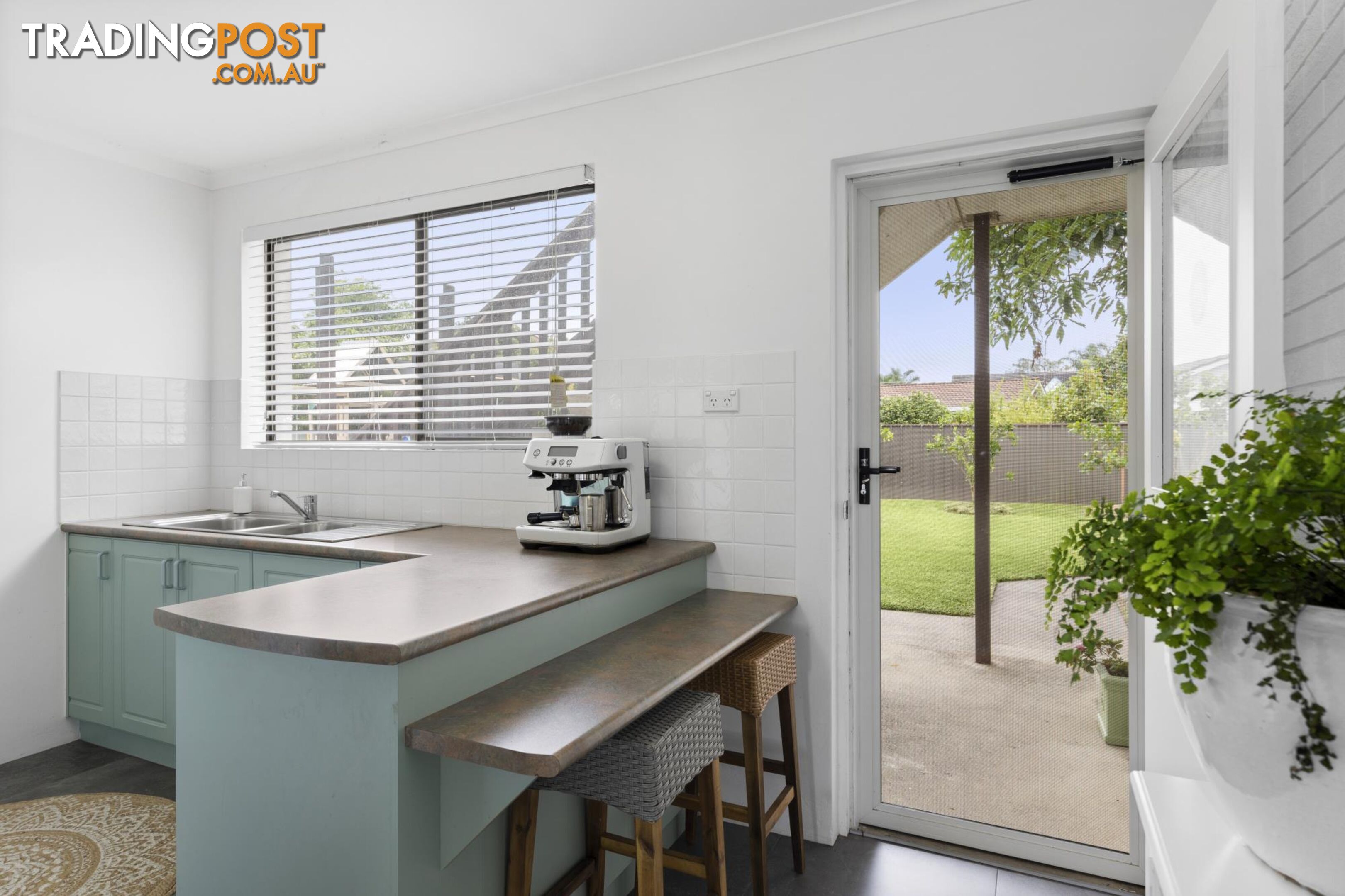 27 Wallaringa Street SURFSIDE NSW 2536