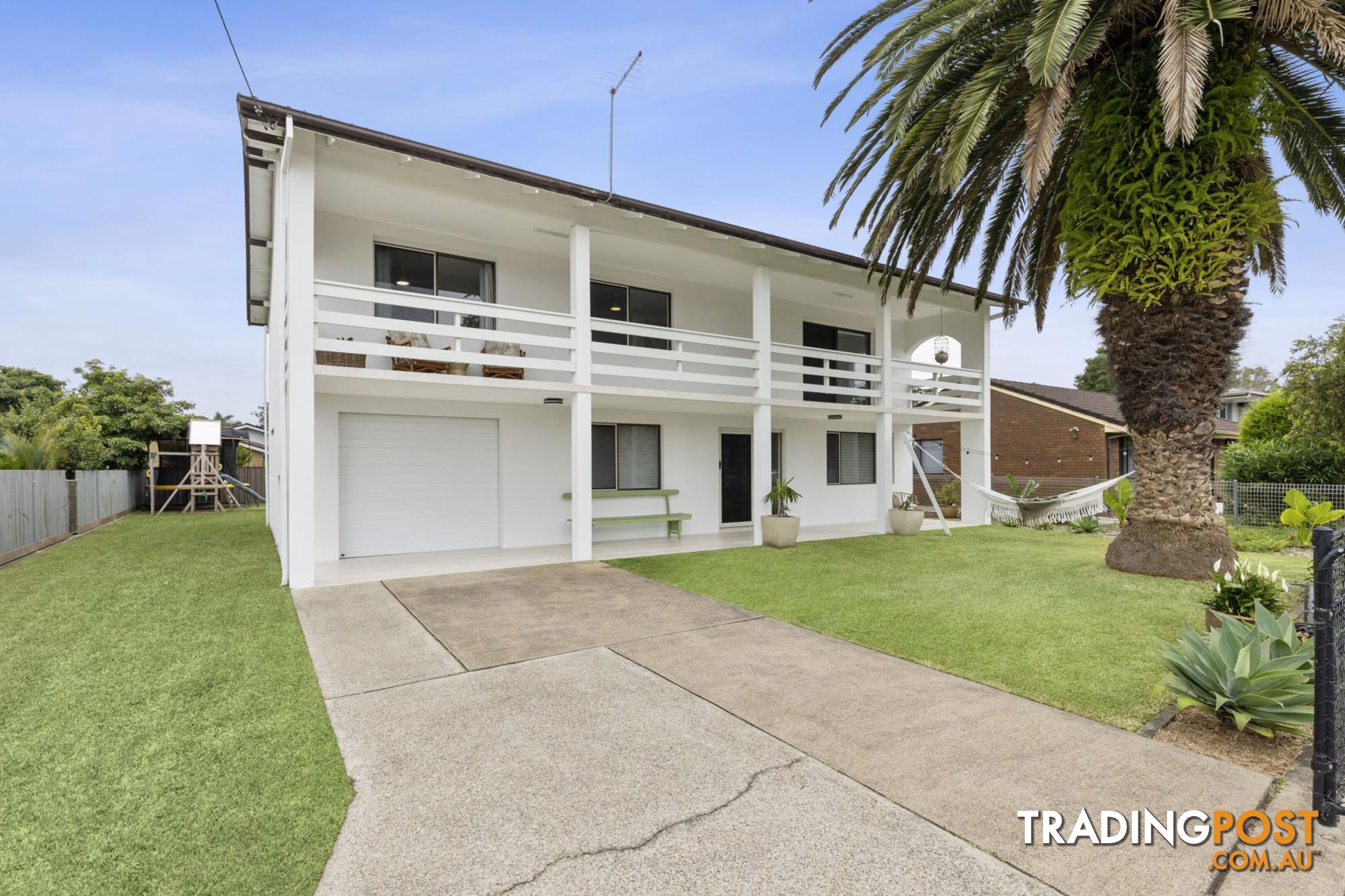 27 Wallaringa Street SURFSIDE NSW 2536