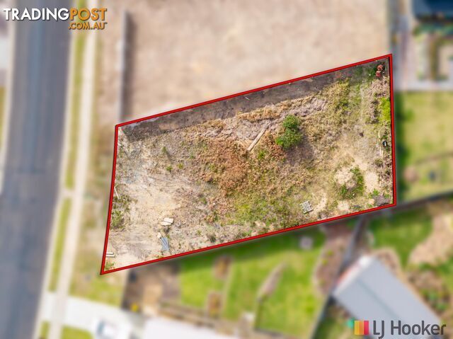10 McKenzies Crescent MALUA BAY NSW 2536 - photo 4 of 10