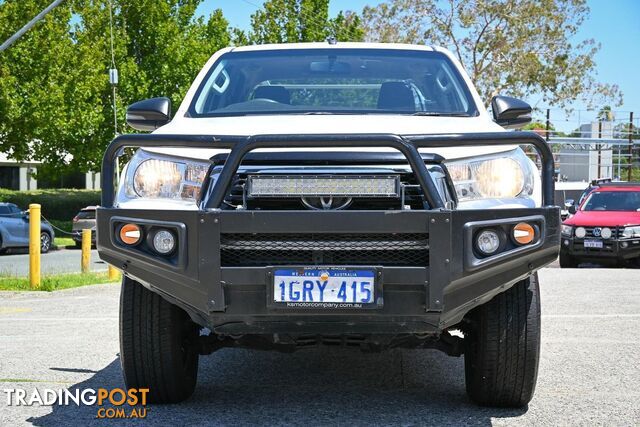 2018 TOYOTA HILUX SR GUN126R-4X4-DUAL-RANGE DUAL CAB CAB CHASSIS