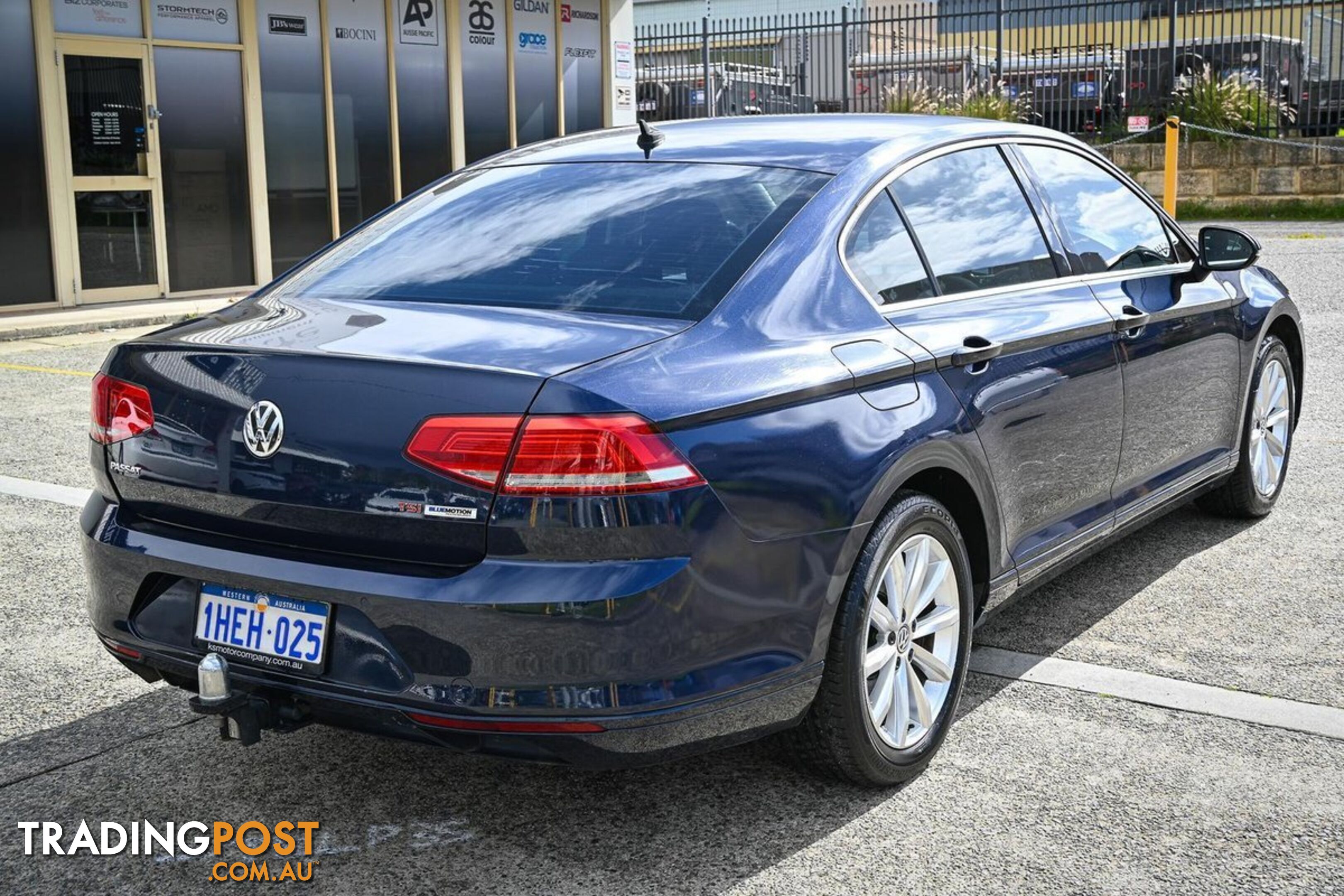 2017 VOLKSWAGEN PASSAT B8-MY17 3021387 SEDAN