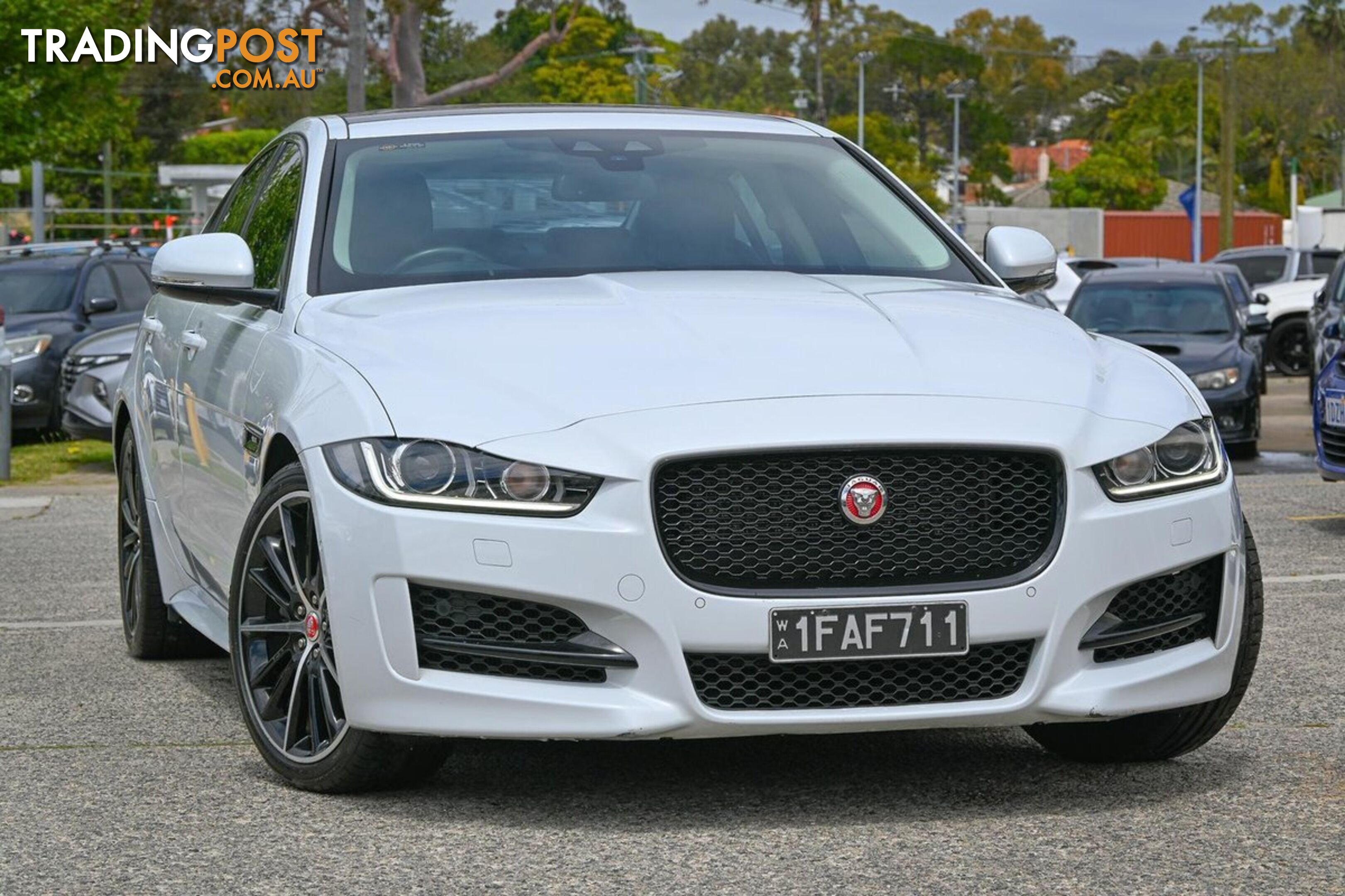 2018 JAGUAR XE 20T-R-SPORT X760-MY18 SEDAN