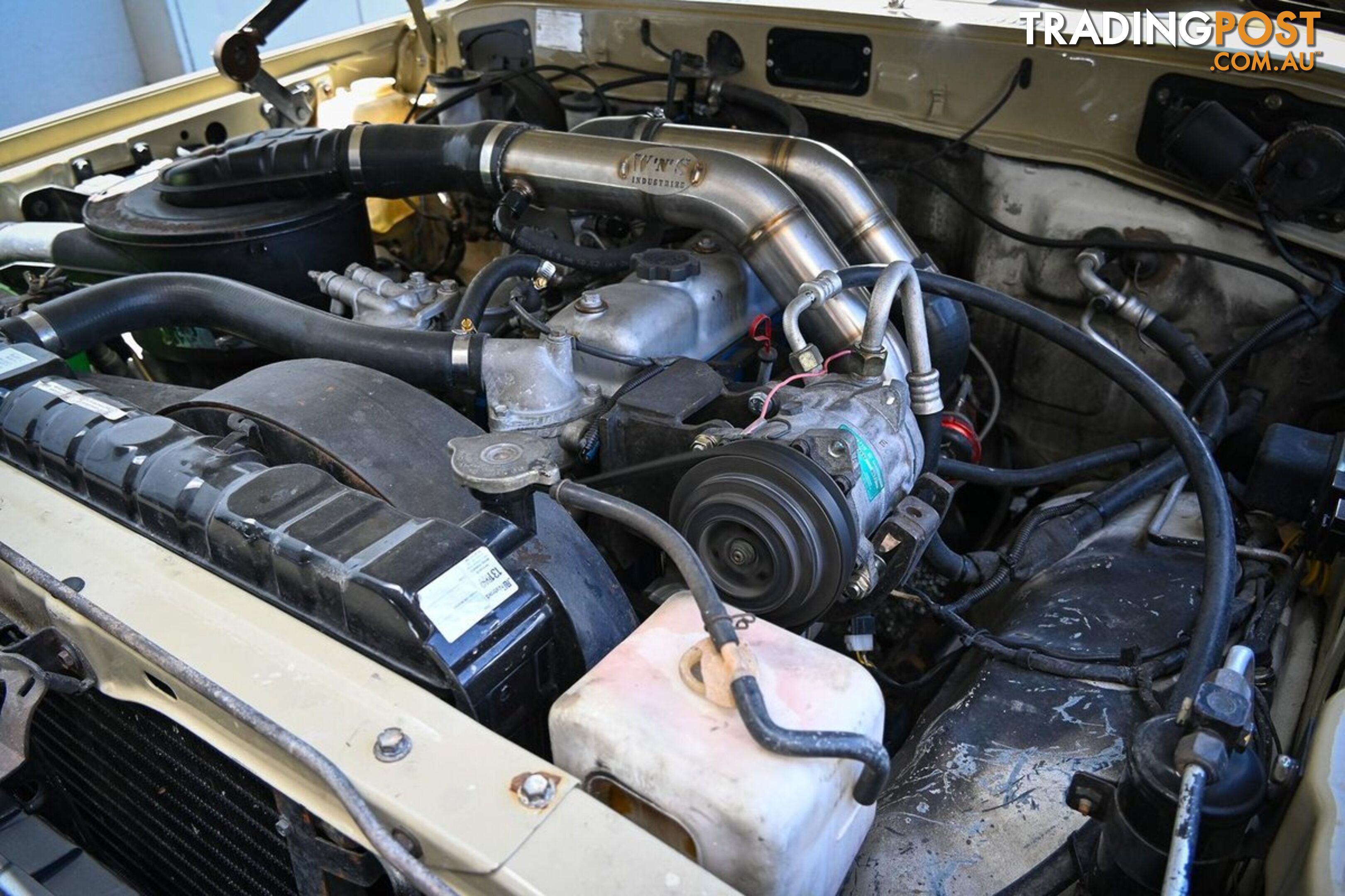 1983 TOYOTA LANDCRUISER DELUXE HJ60 SUV