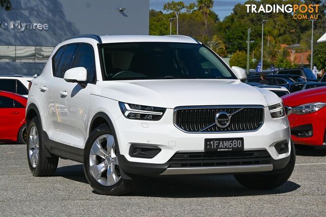 2020 VOLVO XC40 T4 MOMENTUM MY20 SUV
