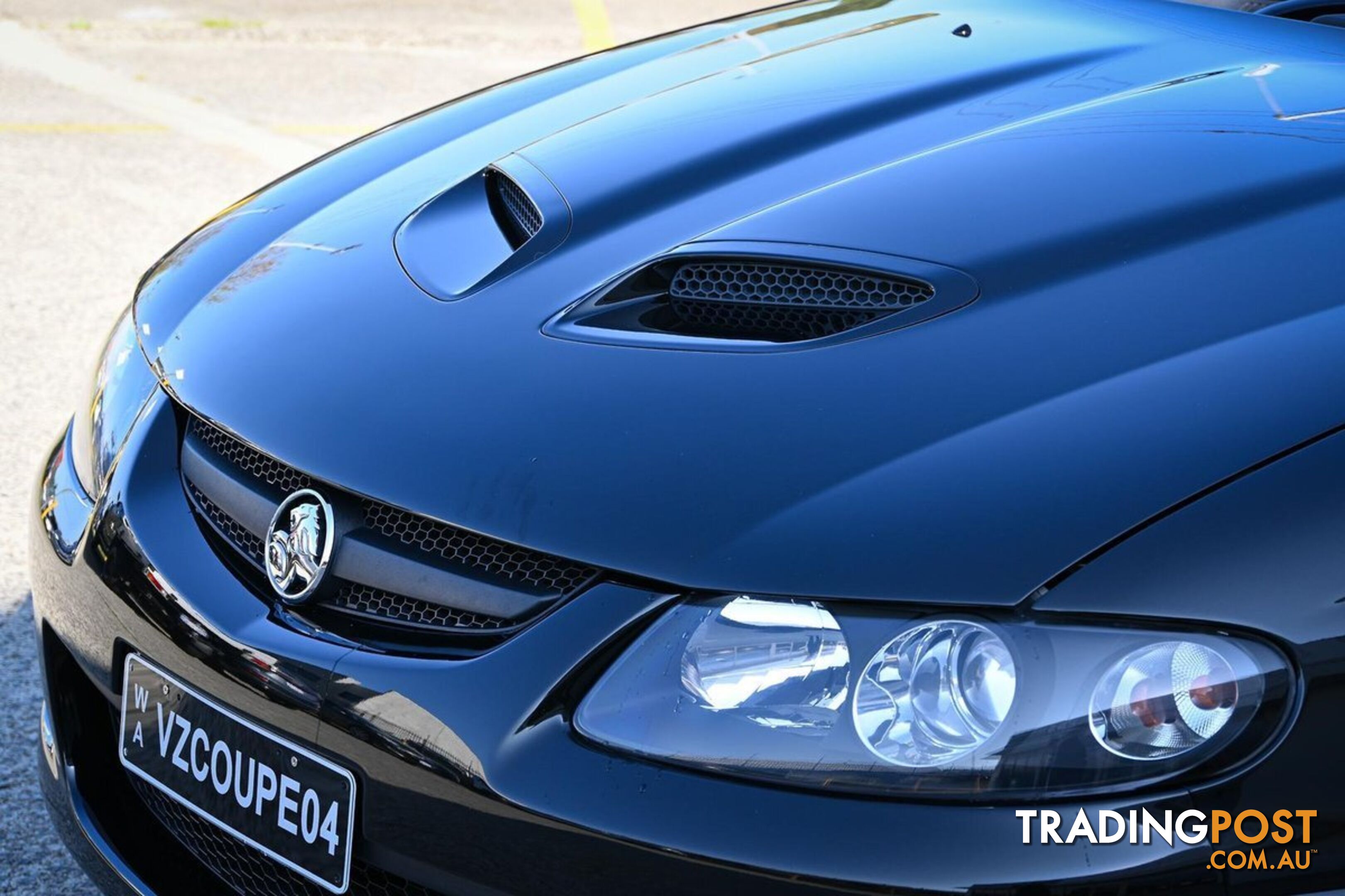 2004 HOLDEN MONARO CV8 VZ COUPE