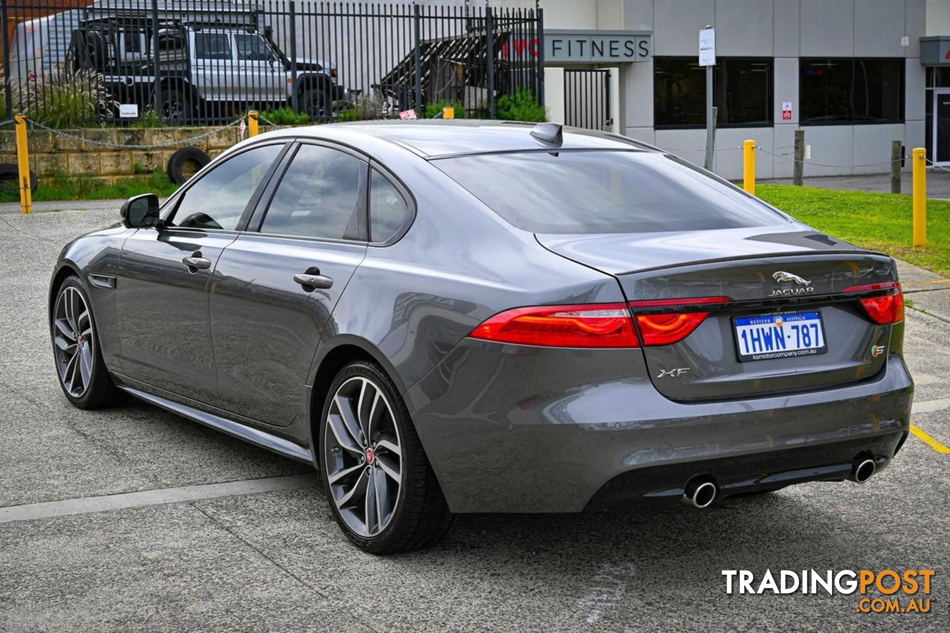 2017 JAGUAR XF 30D-S X260-MY17 SEDAN