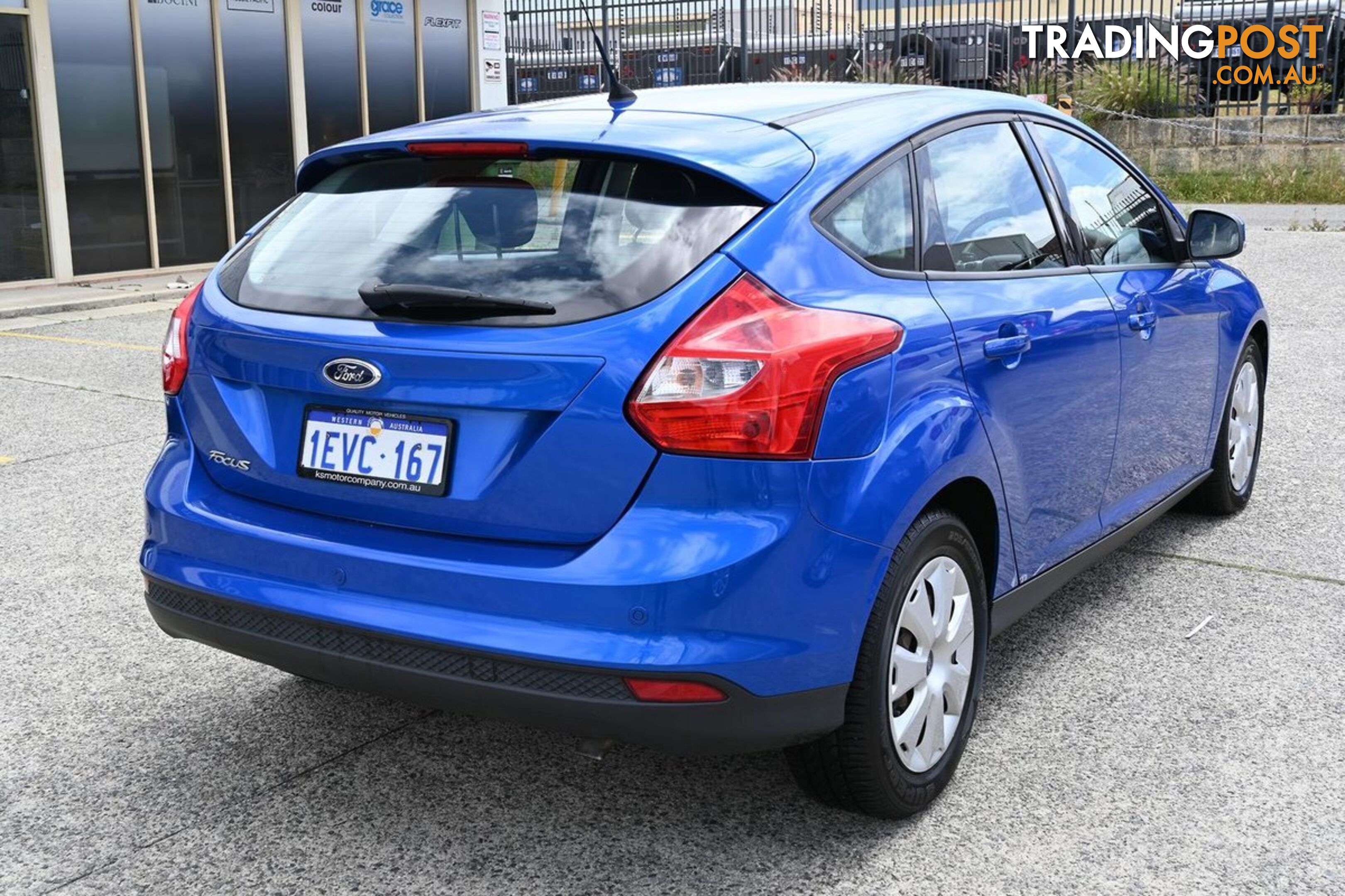 2015 FORD FOCUS AMBIENTE LW-MKII-MY14 HATCHBACK