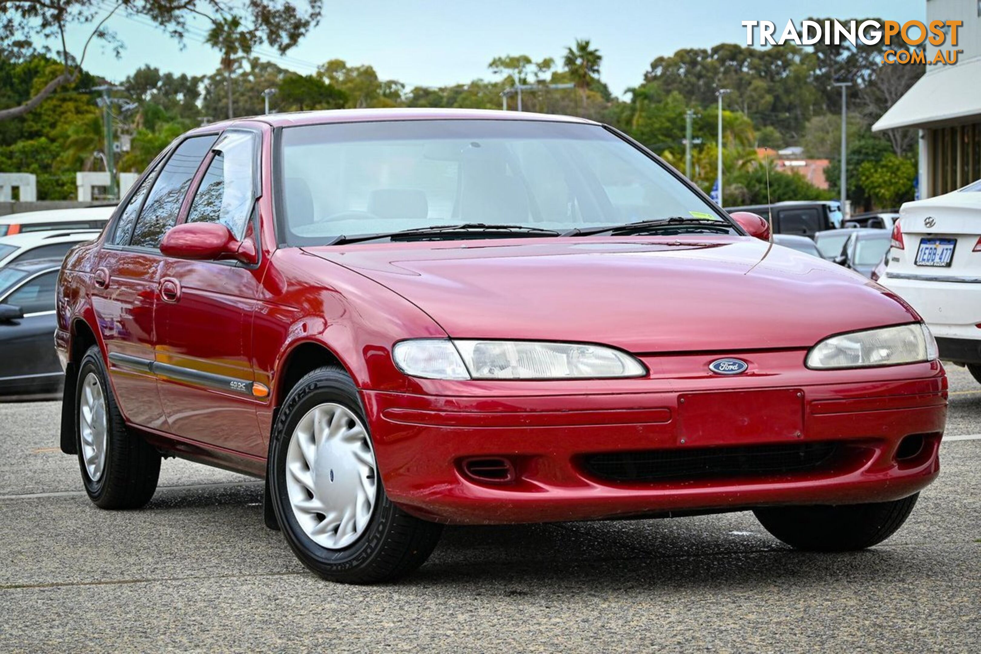 1996 FORD FALCON EF-II 3020324 SEDAN