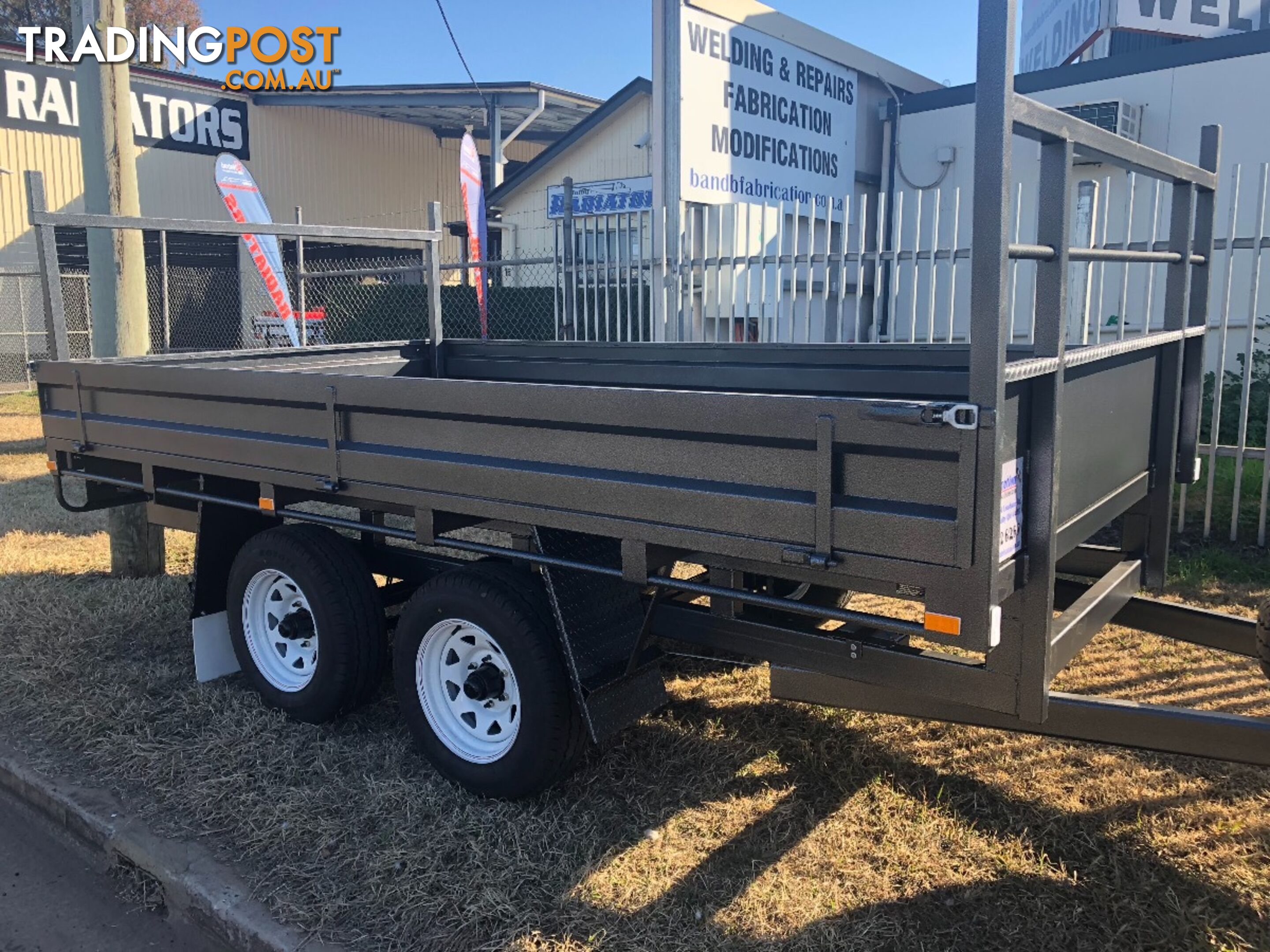 FLAT TOP TRAILERS