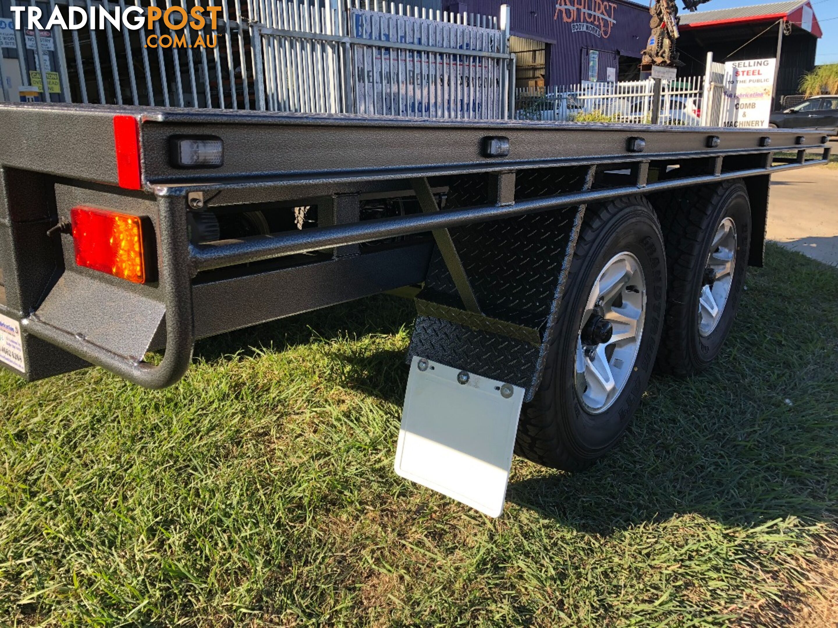 FLAT TOP TRAILERS