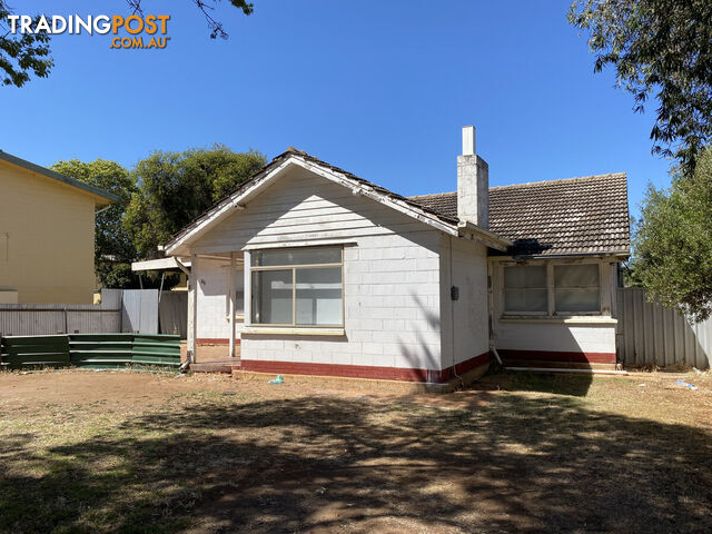 26 Short Road ELIZABETH SA 5112 - photo 2 of 11