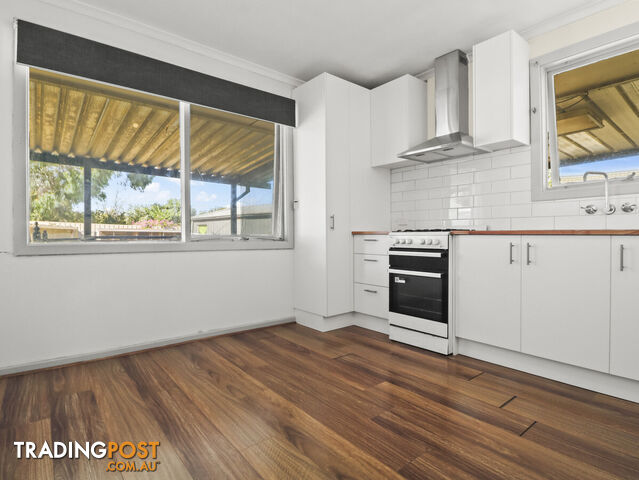 12 Burstock Street ELIZABETH PARK SA 5113 - photo 3 of 10