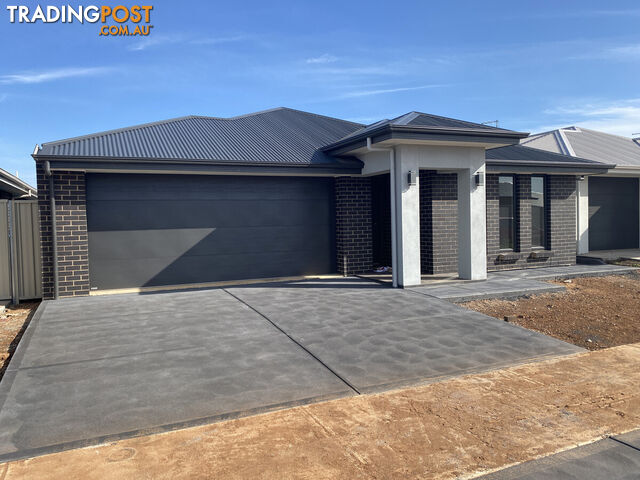 52 Pasanda Road MUNNO PARA WEST SA 5115