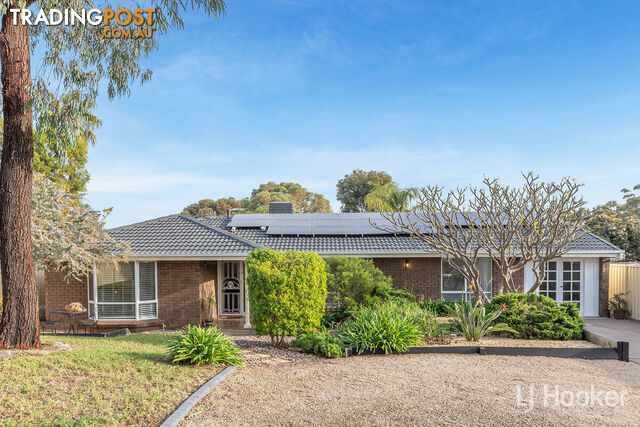 8 Gladman Close HILLBANK SA 5112