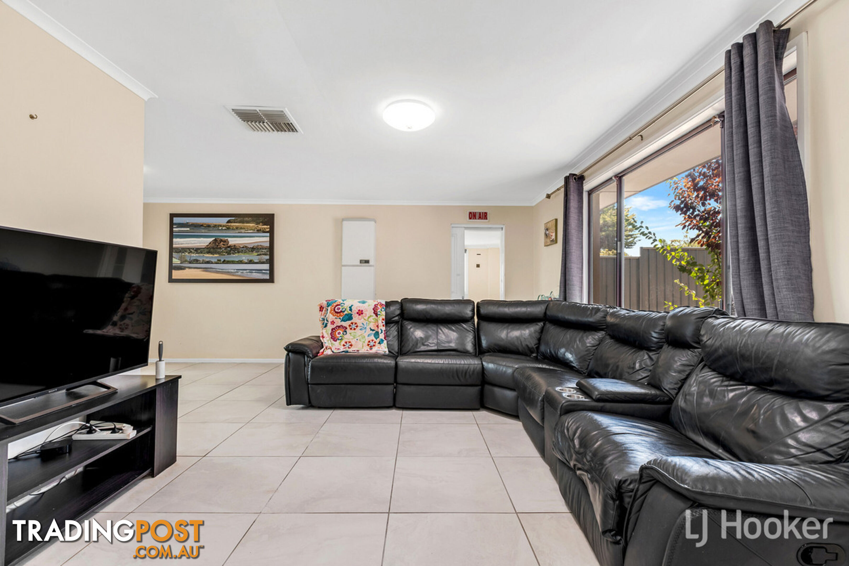 8 Kareda Court HILLBANK SA 5112