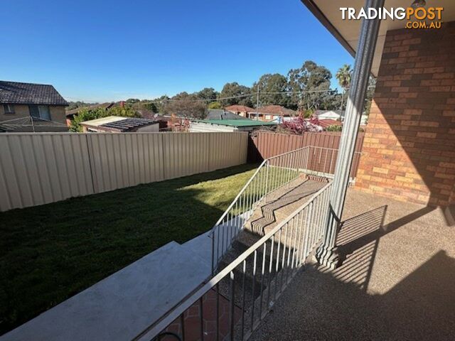 18 Beresford Road GREYSTANES NSW 2145