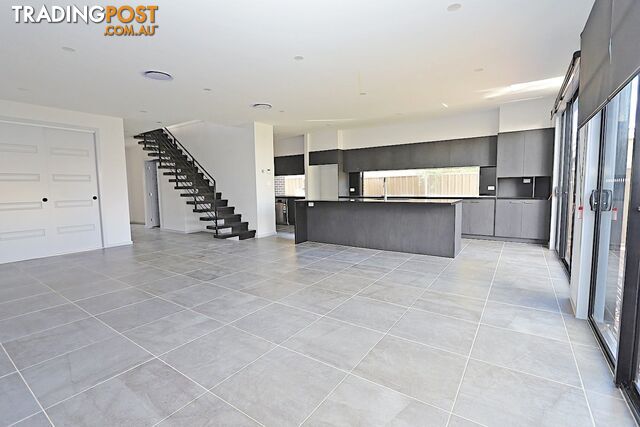 1/82 Doonmore Street PENRITH NSW 2750 - photo 2 of 12