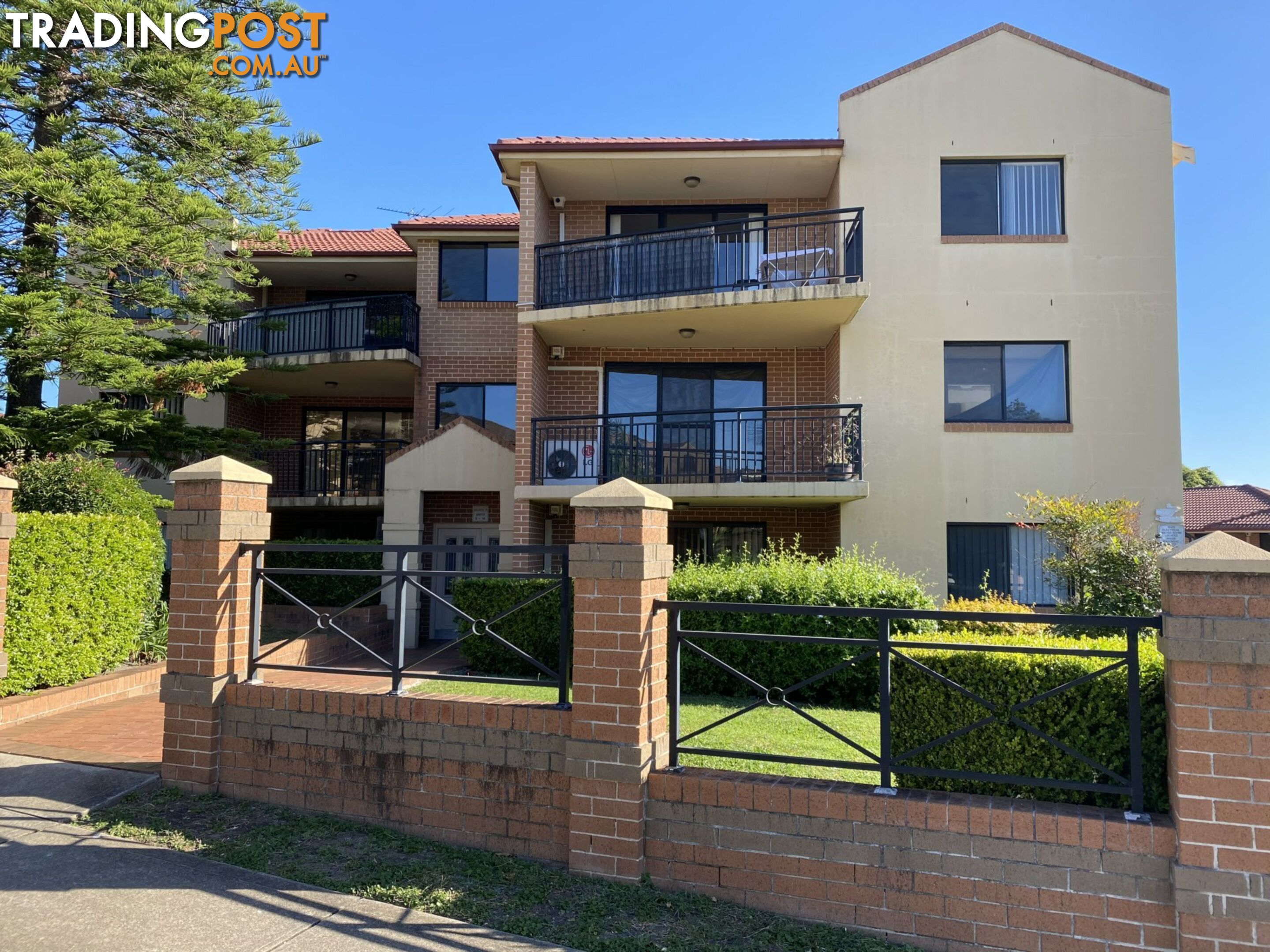 12/49 Dobson Crescent BAULKHAM HILLS NSW 2153