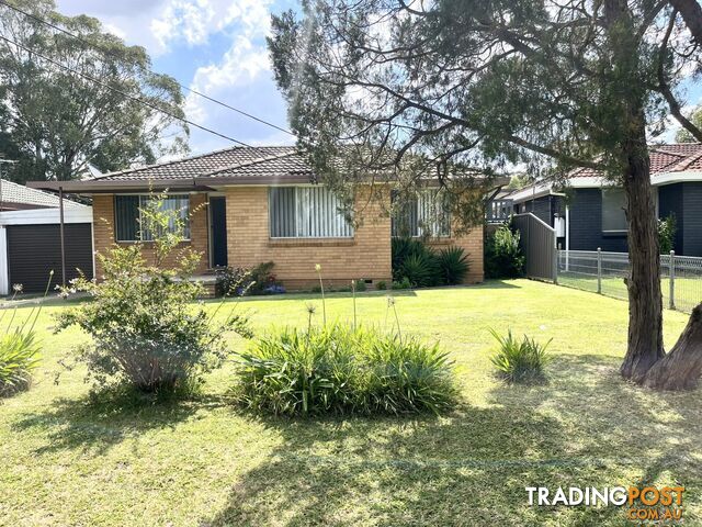 25 Gibson Avenue WERRINGTON NSW 2747