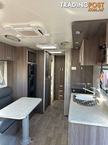2019  JAYCO JOURNEY OUTBACK  22.68-1 CARAVAN - photo 2 of 14