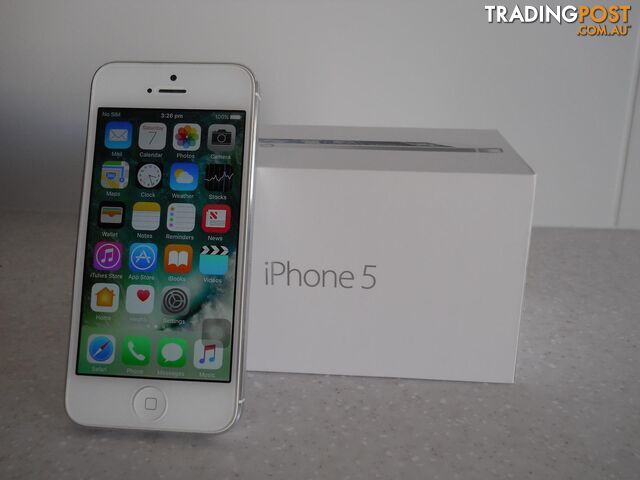 iPhone 5 - White - A1429 - photo 1 of 1