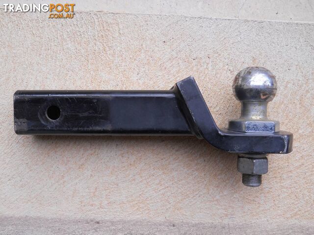 TOWBALL MOUNT - with towball - ARK brand